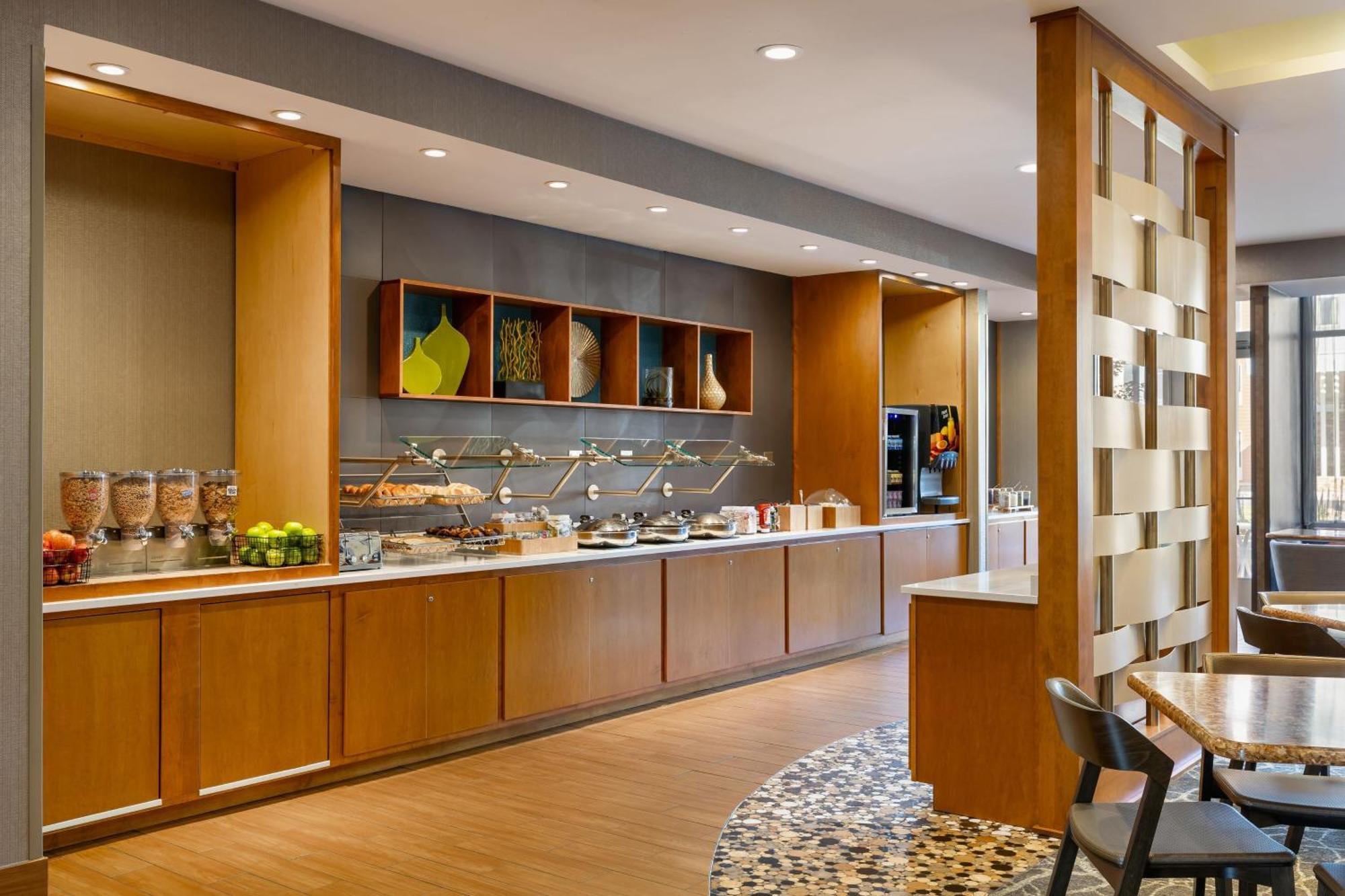 Springhill Suites By Marriott Wisconsin Dells Lake Delton Екстериор снимка