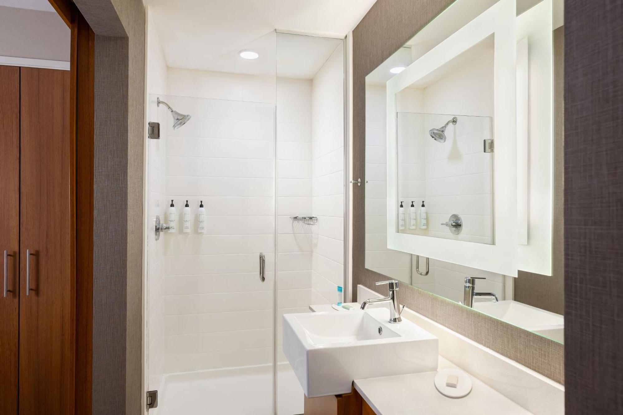 Springhill Suites By Marriott Wisconsin Dells Lake Delton Екстериор снимка